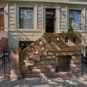 Guest house Irving Manor United States